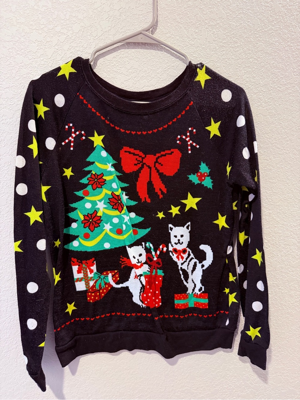Freeze Black Holiday Cat & Tree Crewneck Sweater
